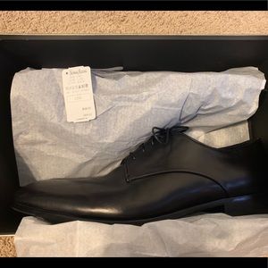Giorgio Armani Men’s Calfskin Oxfords
